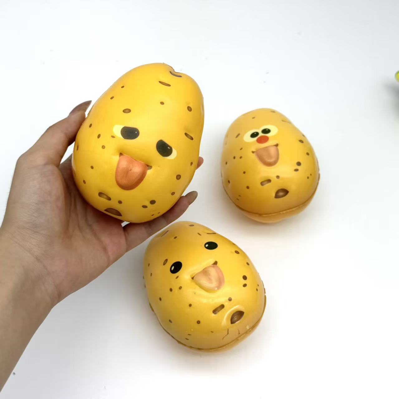 لعبة ضغط محاكاة لطيفة على شكل  - مراجعة Novelty Gifts وسعره